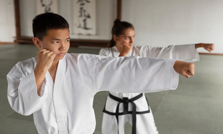 latihan fisik pendukung taekwondo